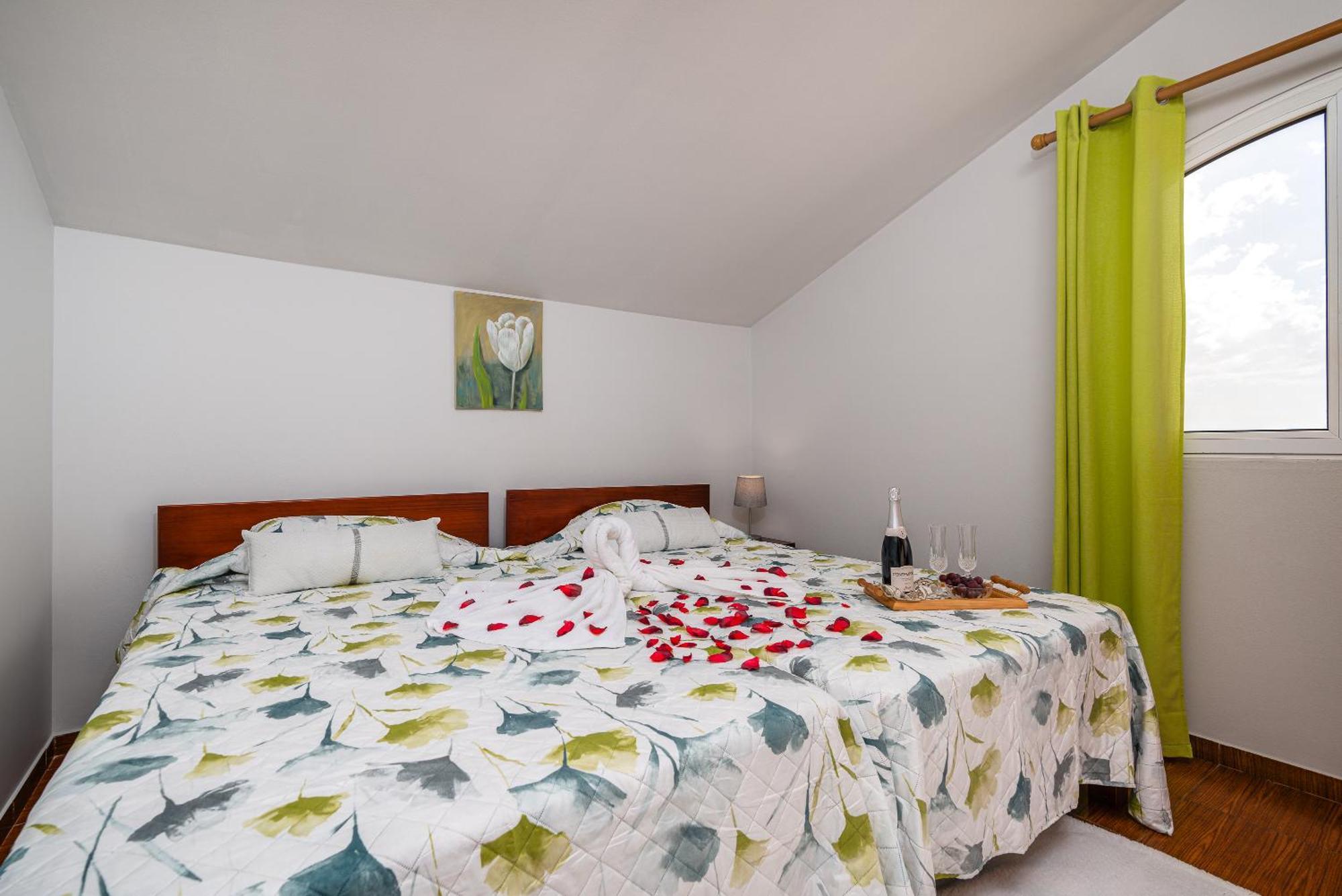 Apartamento Celia Arco da Calheta  Ngoại thất bức ảnh